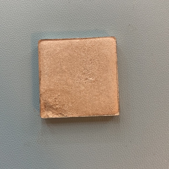 Sydney grace single eyeshadow in Web - Picture 2 of 2